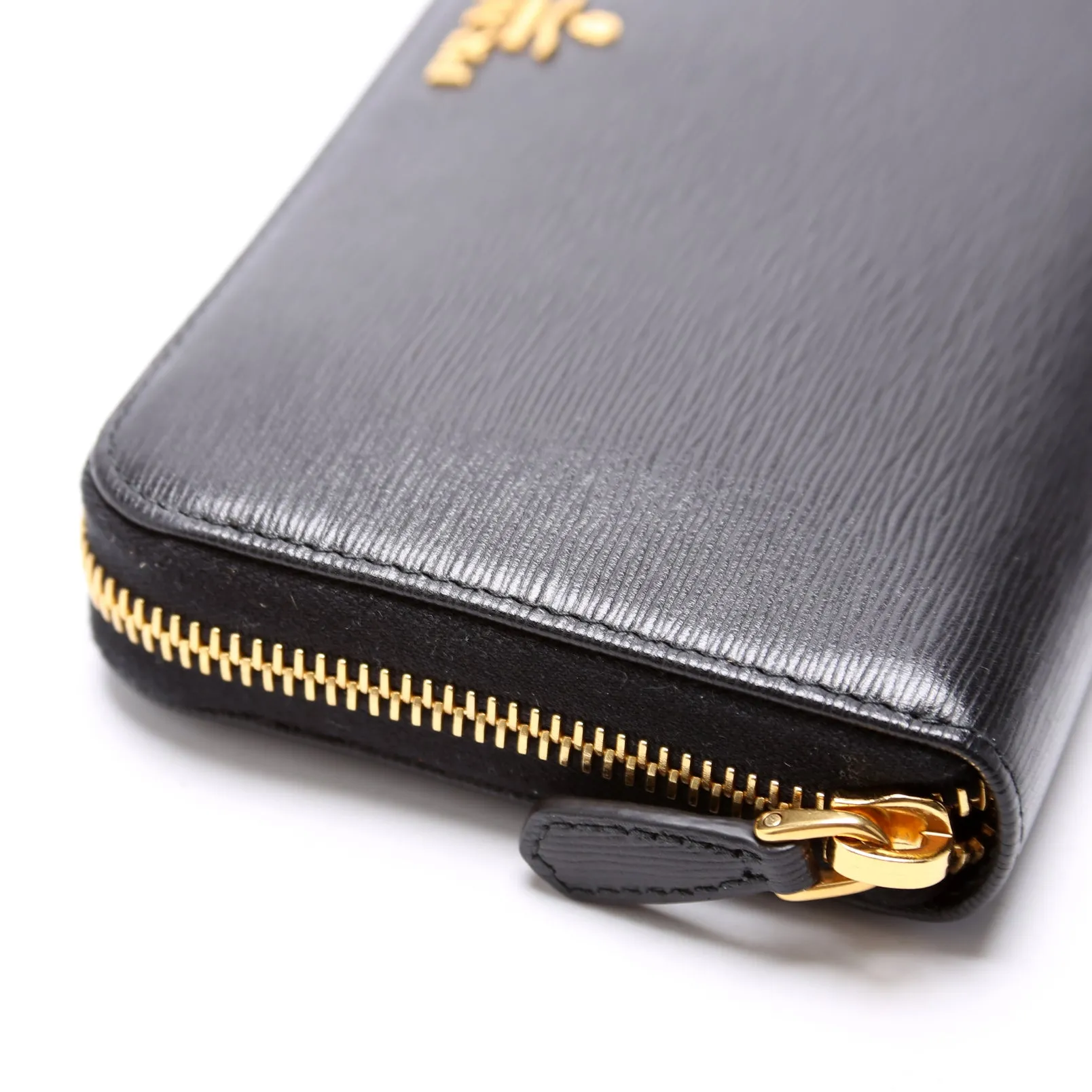 1ML506 Vitello Move Zip Around Long Wallet Black