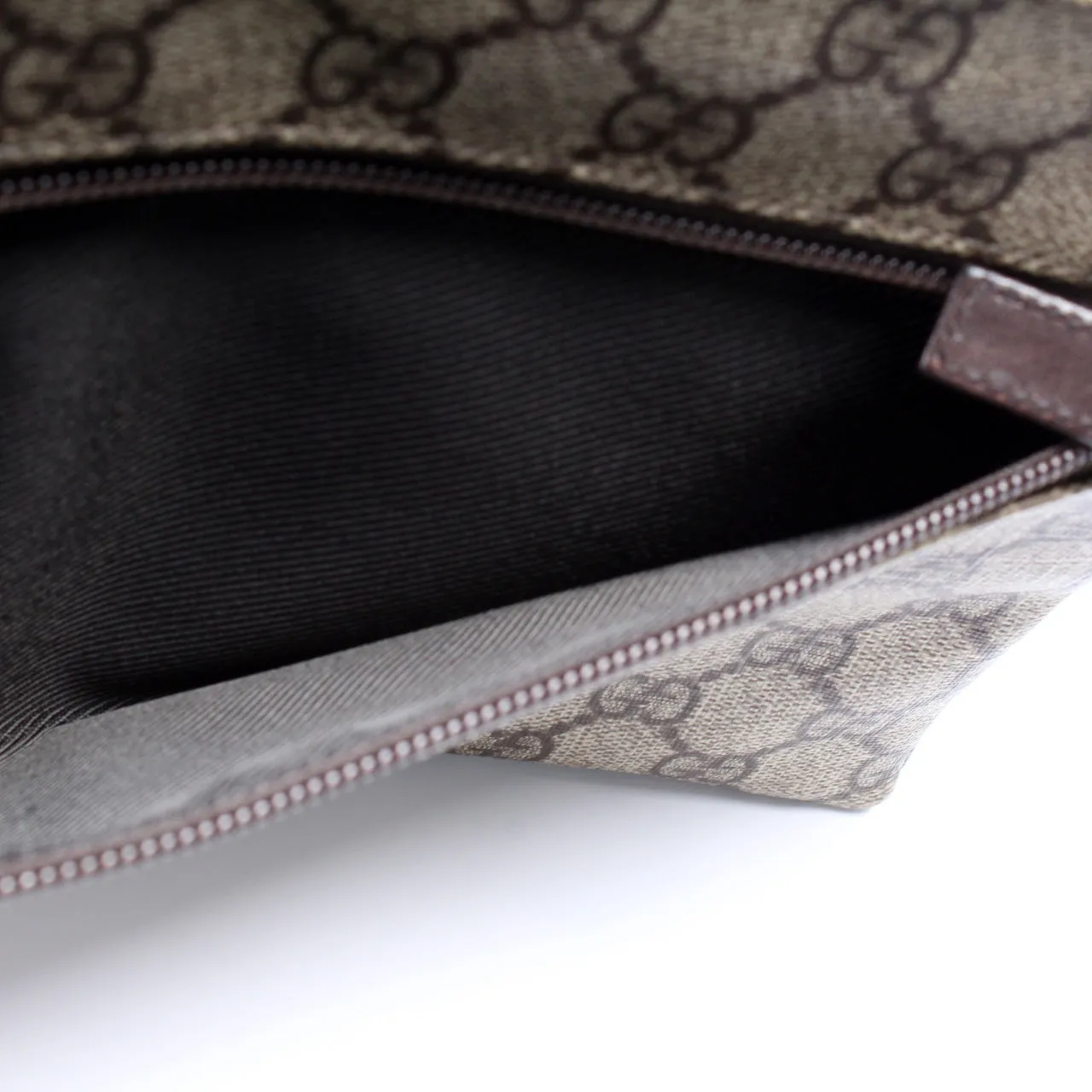 28566 GG Supreme Waist Bag