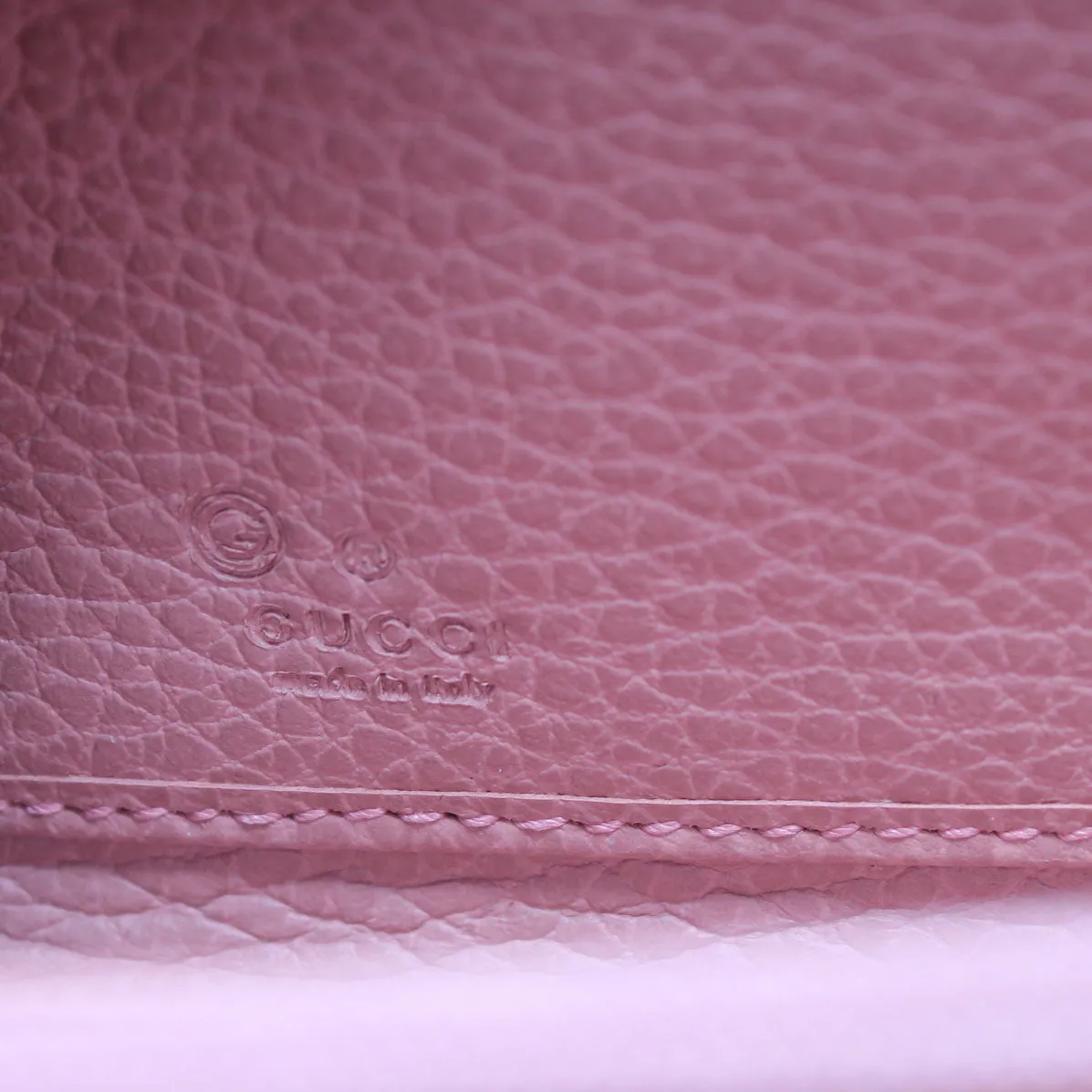 449347 Interlocking G Zip Around Wallet