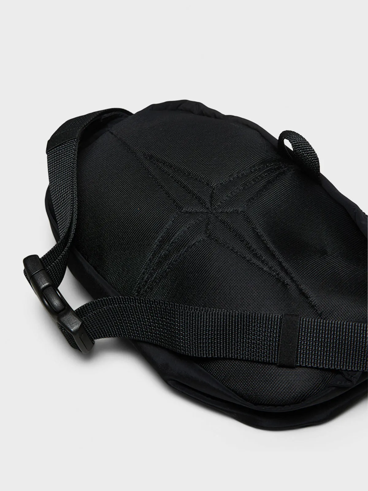 91576 Marsupio Bag in Black