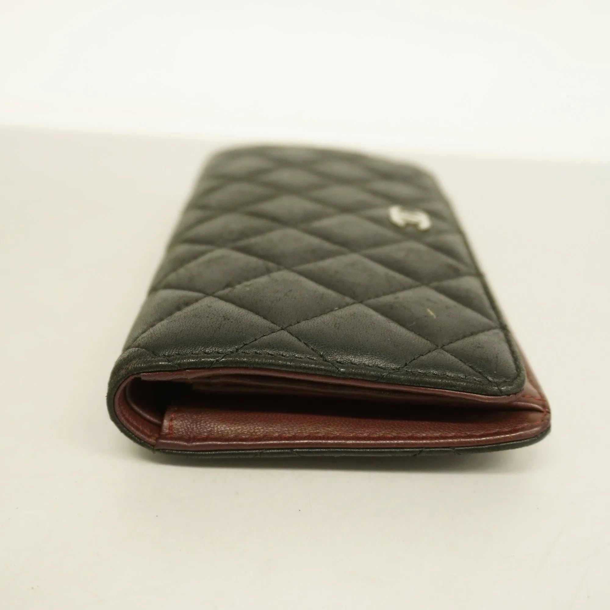 CHANEL   Matelasse Long Wallet Silver Metal Fittings Women's Lambskin