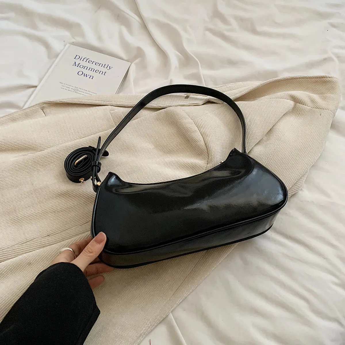 Leather Crossbody Bags Women Small Retro Zipper Underarm Outer Flap Pockets Handbag