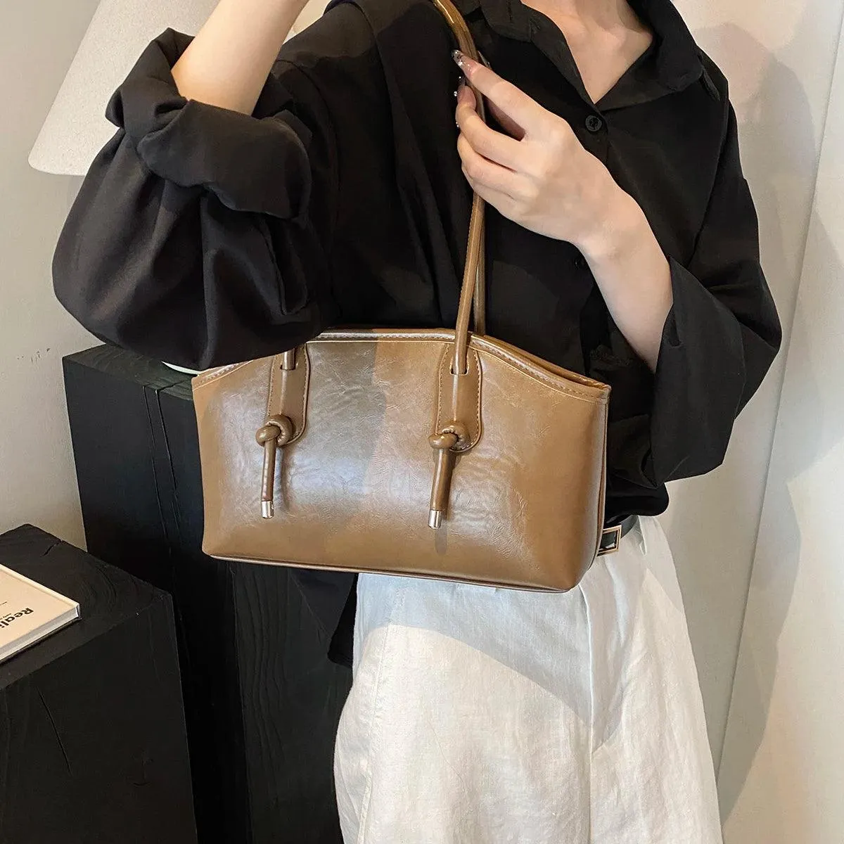 Leather Tote Bags Women Large Trapezoid Zipper Double Handles Handbag Purses