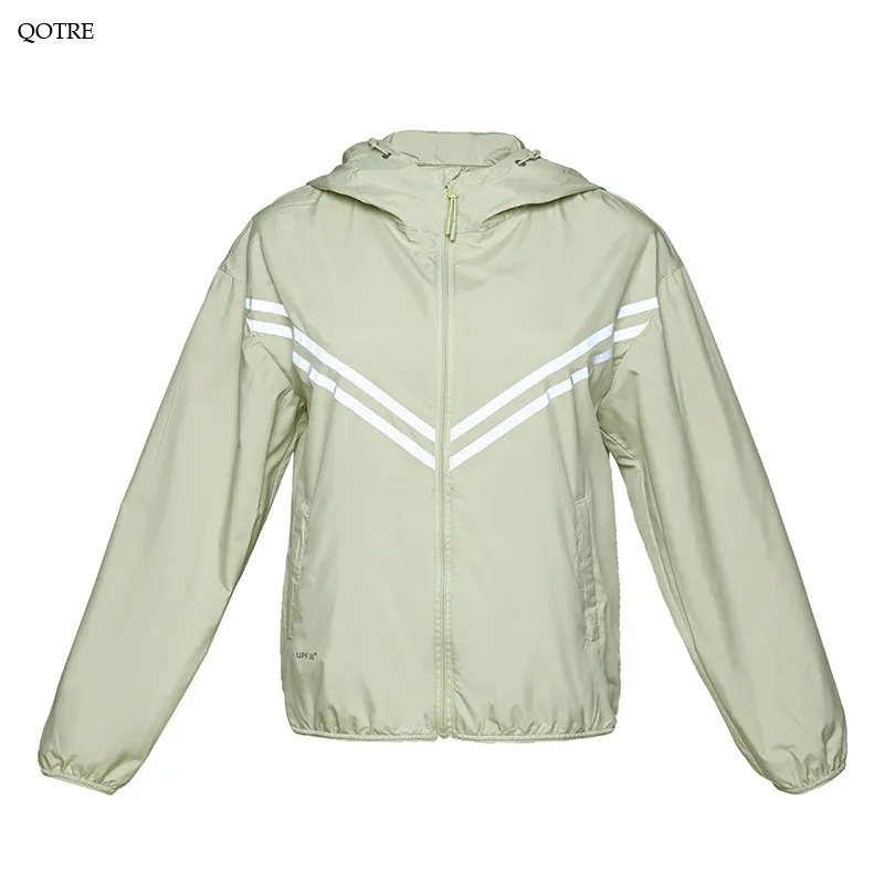 Lightweight Soft Hooded Windbreaker