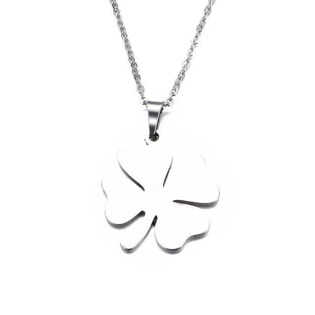 Lover's Clover Necklace For Women Fashionable Jewelry