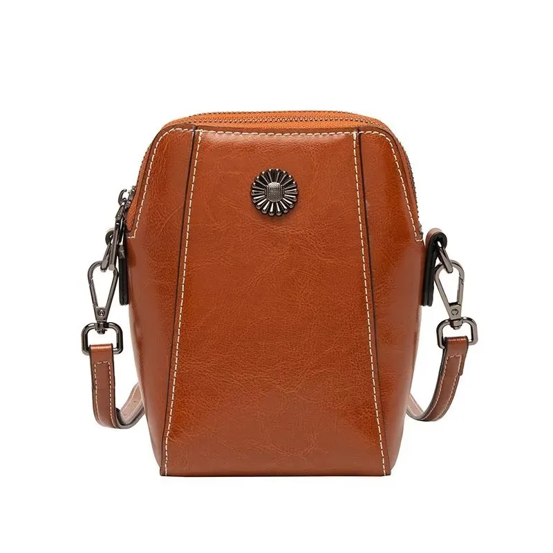Luxe Leather Square Thread Pattern Shoulder Bag