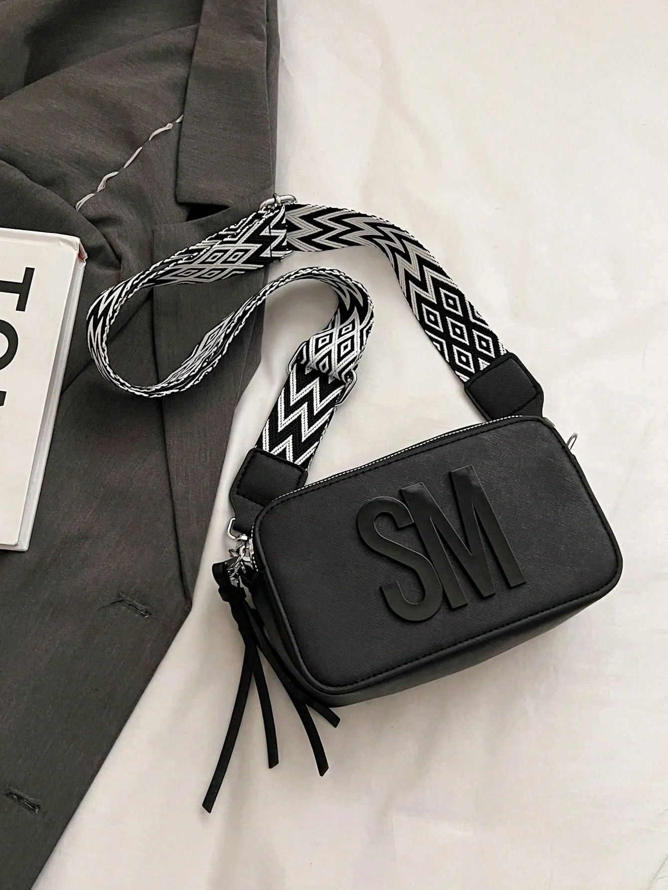 Mini Women's Solid Color Metal Accents Decorated Wide Strap Crossbody Box Bag