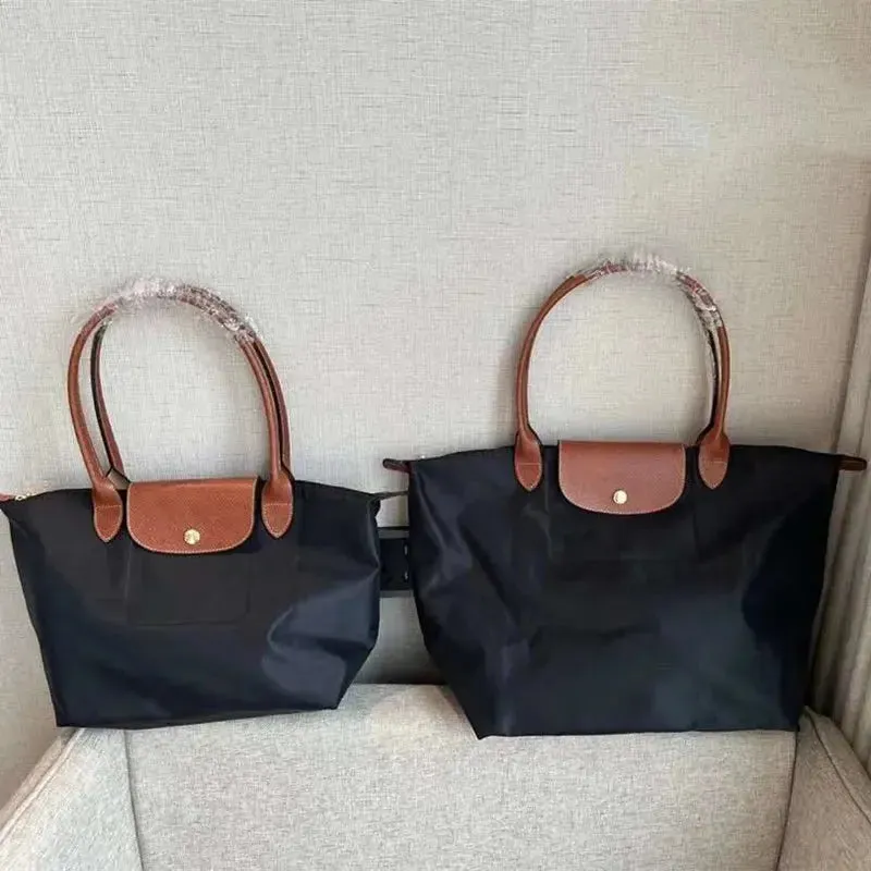 Nylon Shoulder Bag New Ladies Handbag Trend Simple New Style Fashion And Casual Large-Capacity Dumpling-Shaped Tote Bag 2024