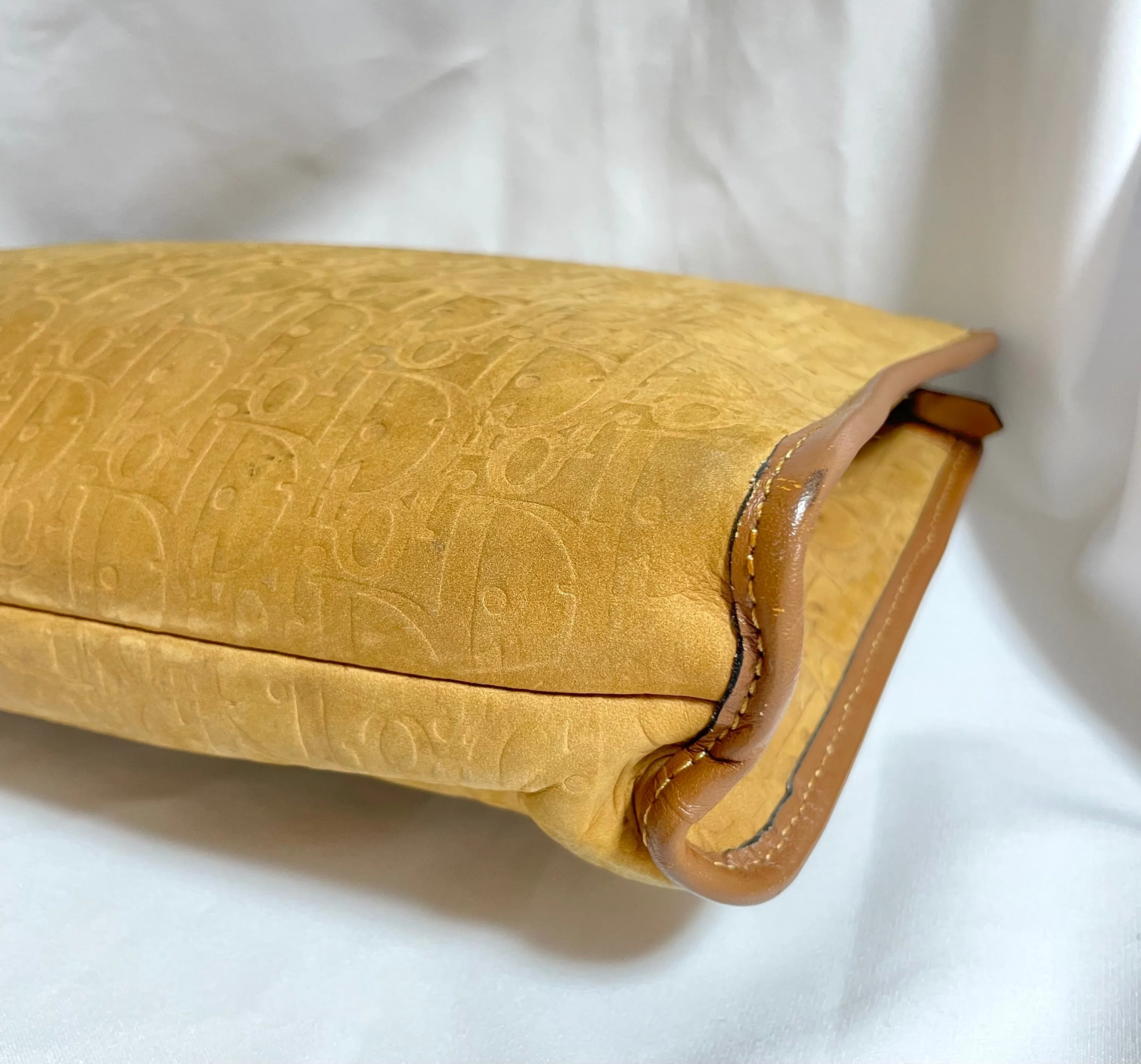 Vintage Christian Dior Bagages camel brown suede leather clutch purse, pouch with embossed Dior logo allover. Unisex use. 0505081